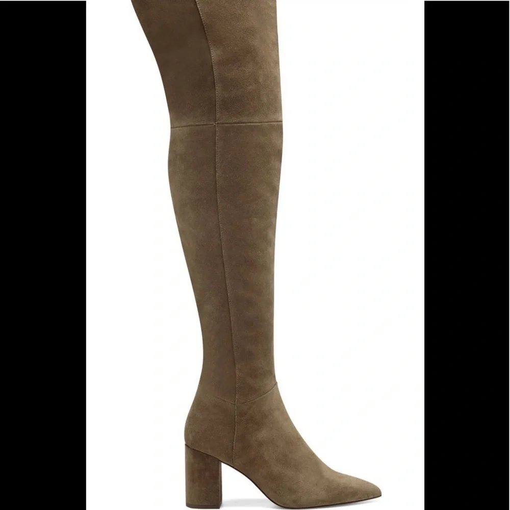 𝅺LOUISE et Ce Over the knee suede boots. Size 5M.